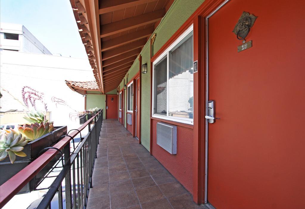 Royal Pagoda Dodger Stadium Motel Los Angeles