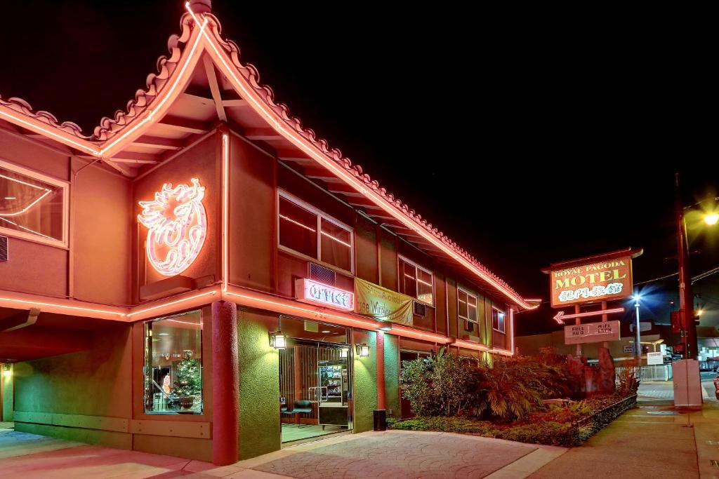 Motel Royal Pagoda Dodger Stadium